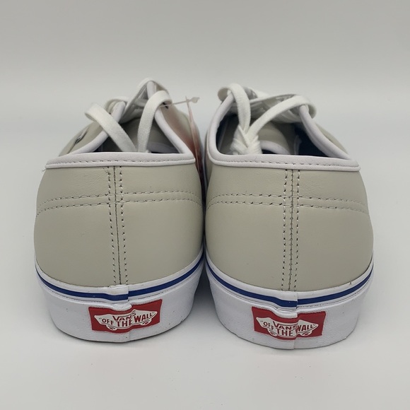 Authentic - Picture 5 of 9